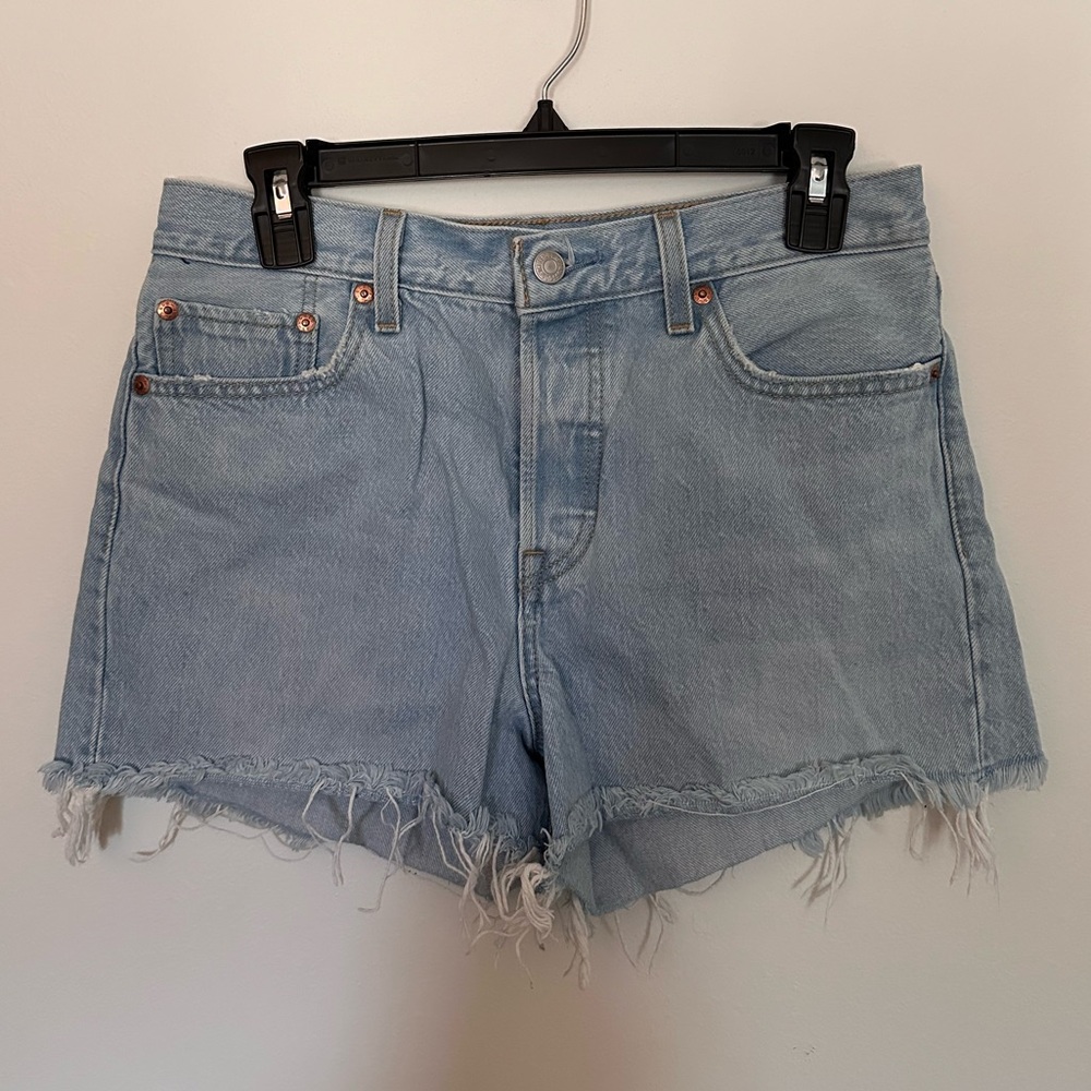 Levi wedgie shorts